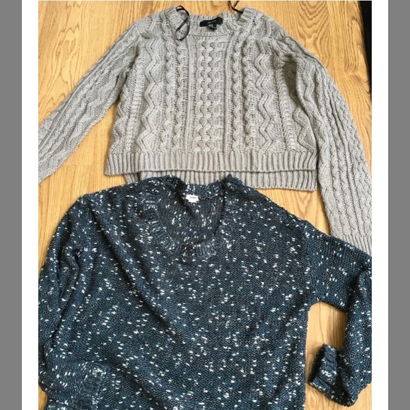 Forever 21 Sweaters - 🎈2 for $12🎈Bundle Lot of 2 sweaters